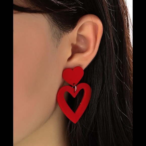 Acrylic Heart Dangle Earrings - Picture 5 of 5